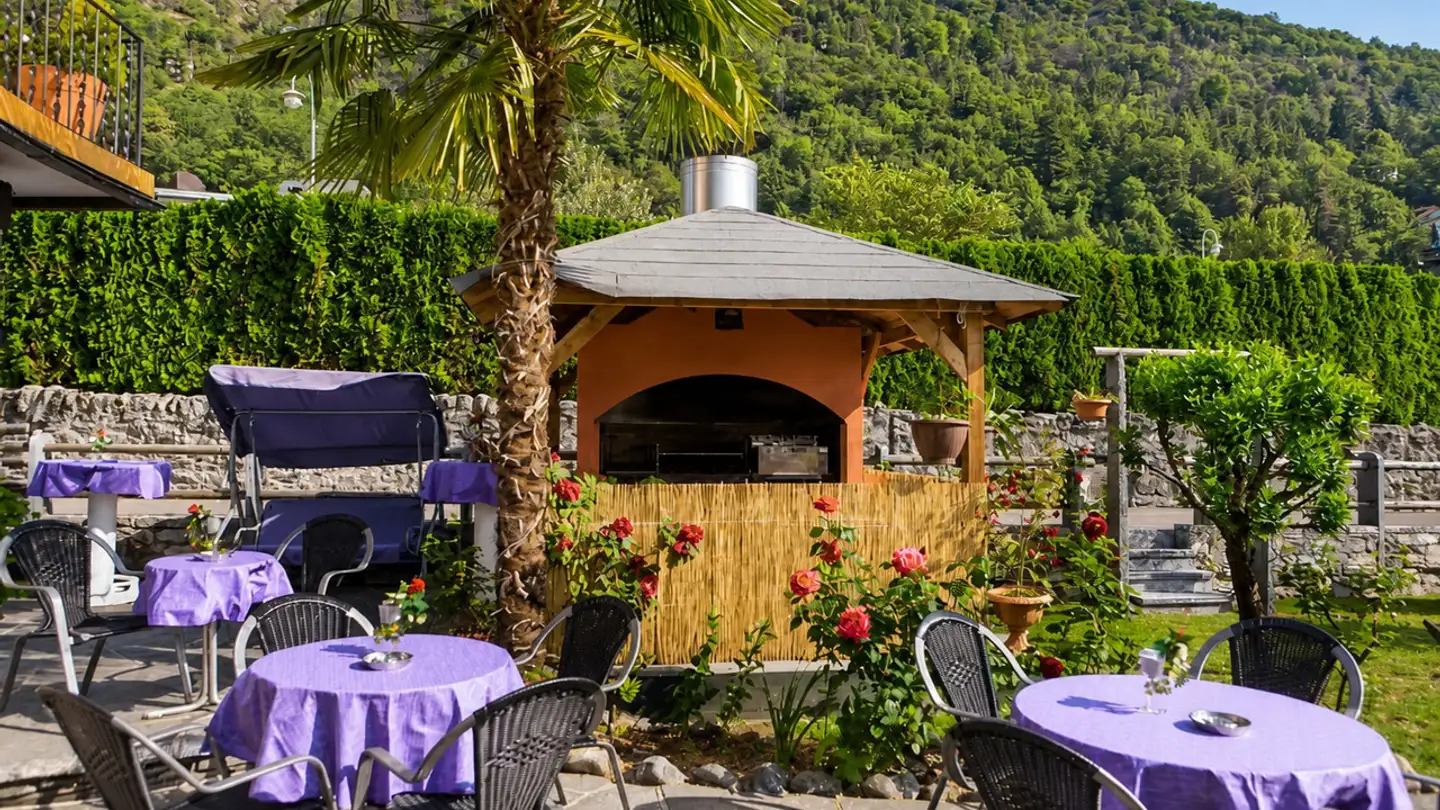 Hotel for sale - Via Stazione 12, 6654 Cavigliano - Photo 3