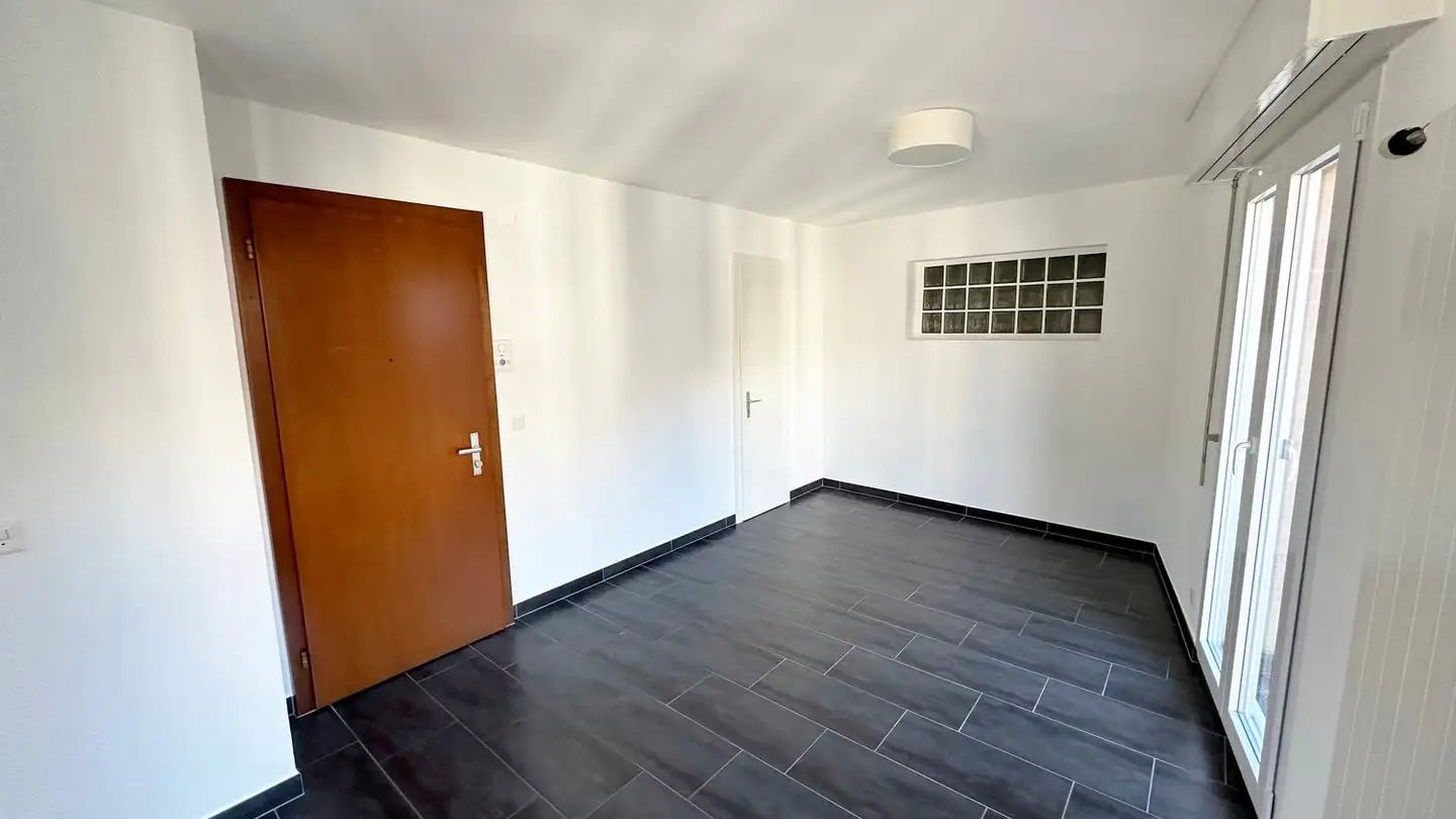 Studio à louer - Rue Du Rhône 36, 1950 Sion - Photo 4