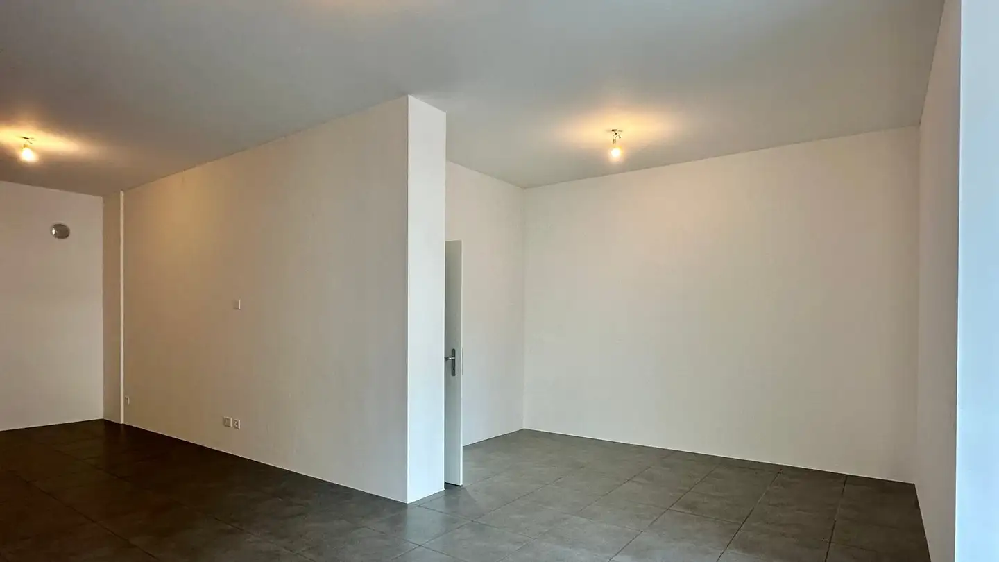 Bureau à louer - Via San Gottardo 22, 6500 Bellinzona - Photo 2