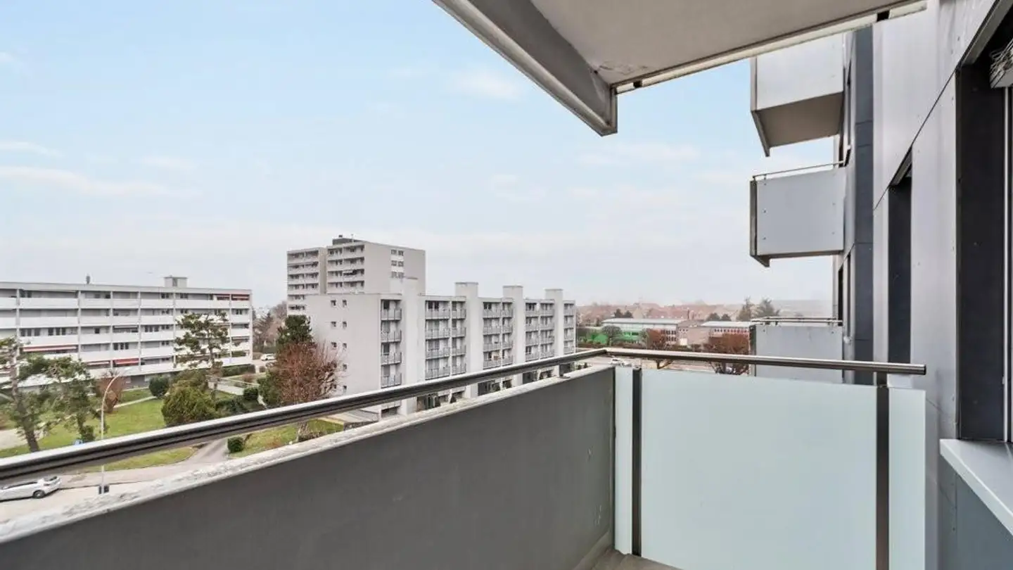 Wohnung mieten - Avenue Pierre-De-Savoie 70, 1400 Yverdon-les-Bains - Foto 2