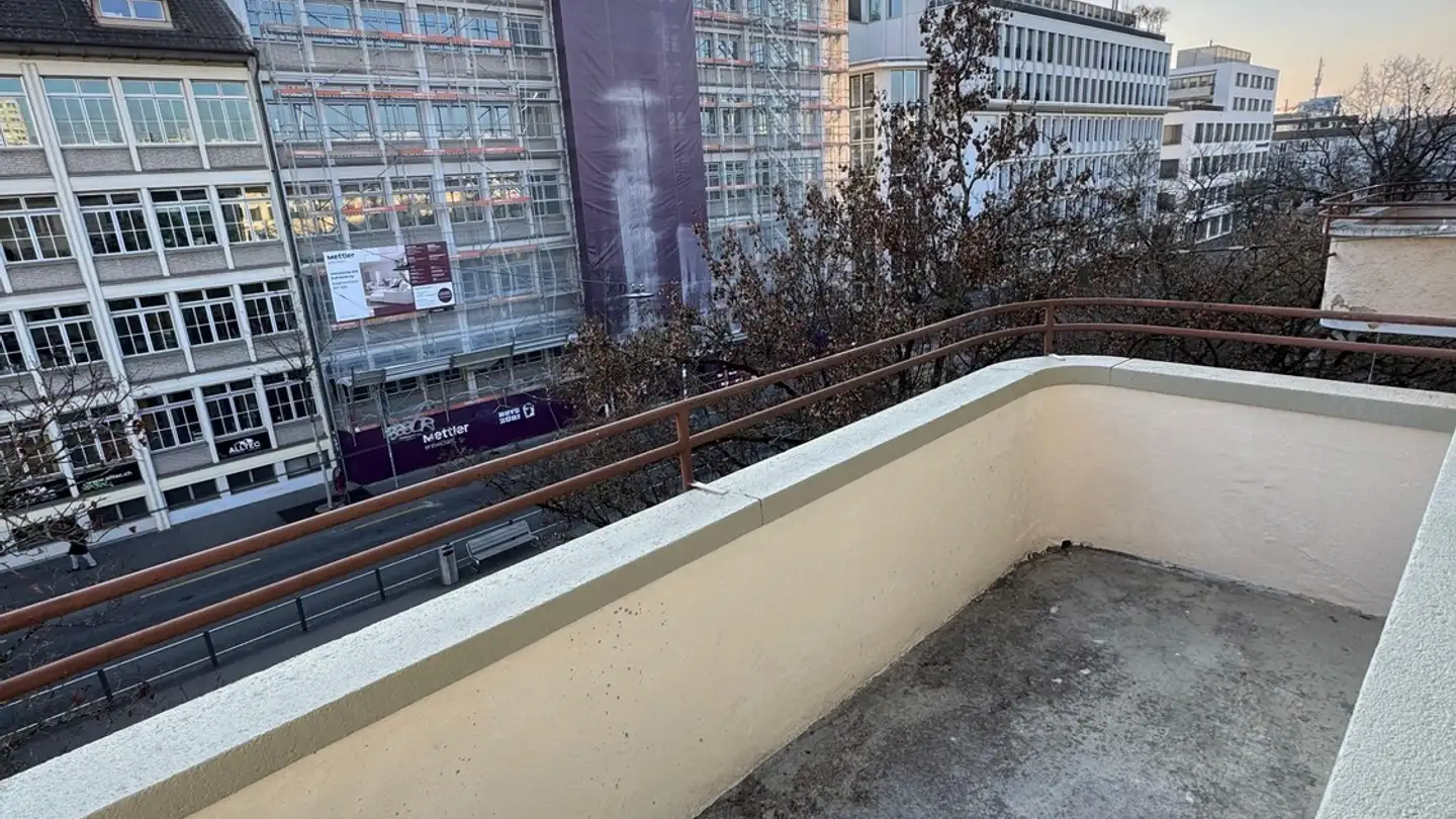 Chambre à louer - Badenerstrasse 582, 8048 Zürich