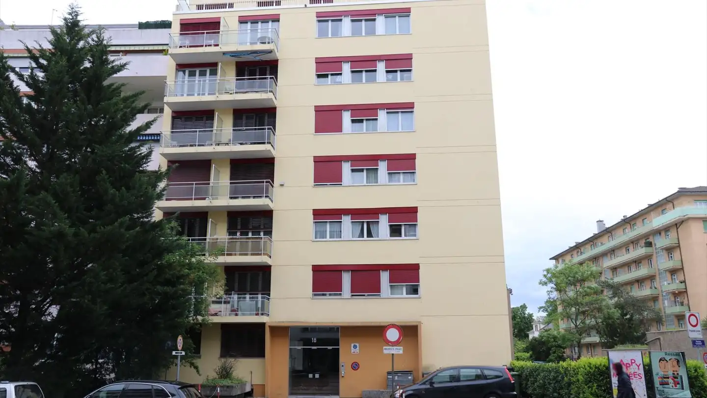 Place de parking extérieure à louer - Avenue Wendt 18, 1203 Genève
