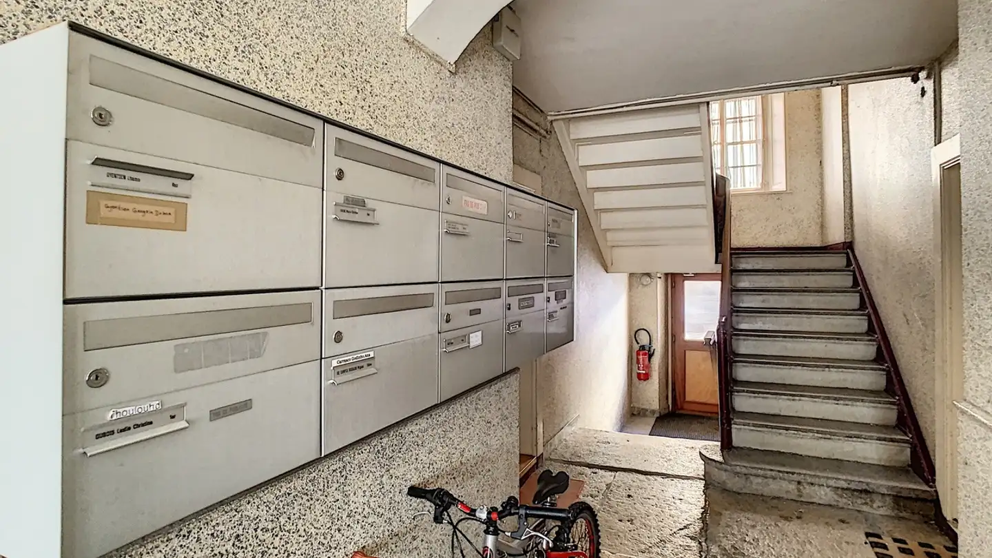 Edificio residenziale in vendita - 2300 La Chaux-de-Fonds - Photo 3