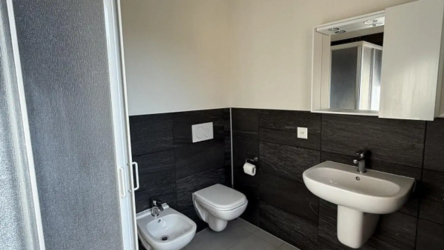 Appartement à louer - 6855 Stabio - Photo 4