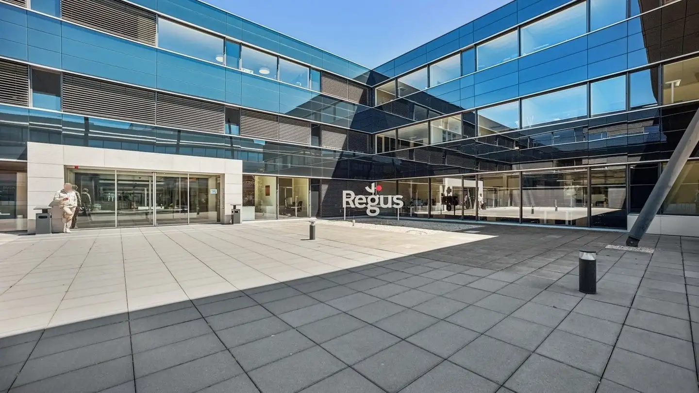 Office space for rent - Route De Crassier 7, 1262 Eysins