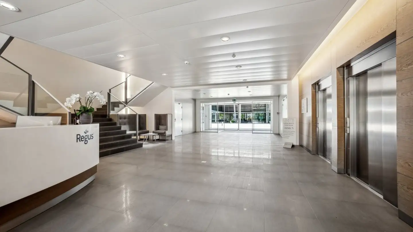 Office space for rent - Route De Crassier 7, 1262 Eysins - Photo 2