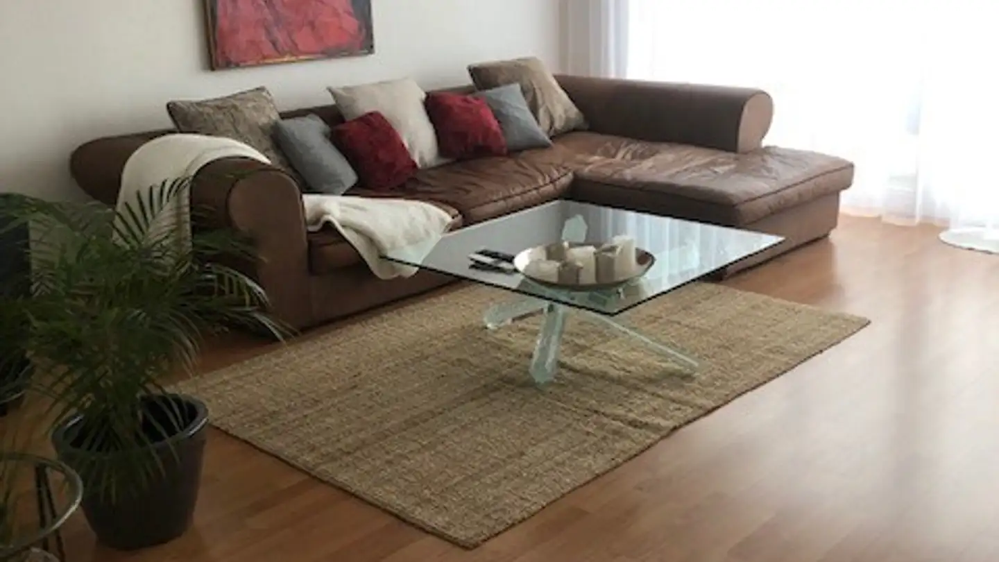 Attique à louer - Lorenweg 1, 8610 Uster - Photo 2