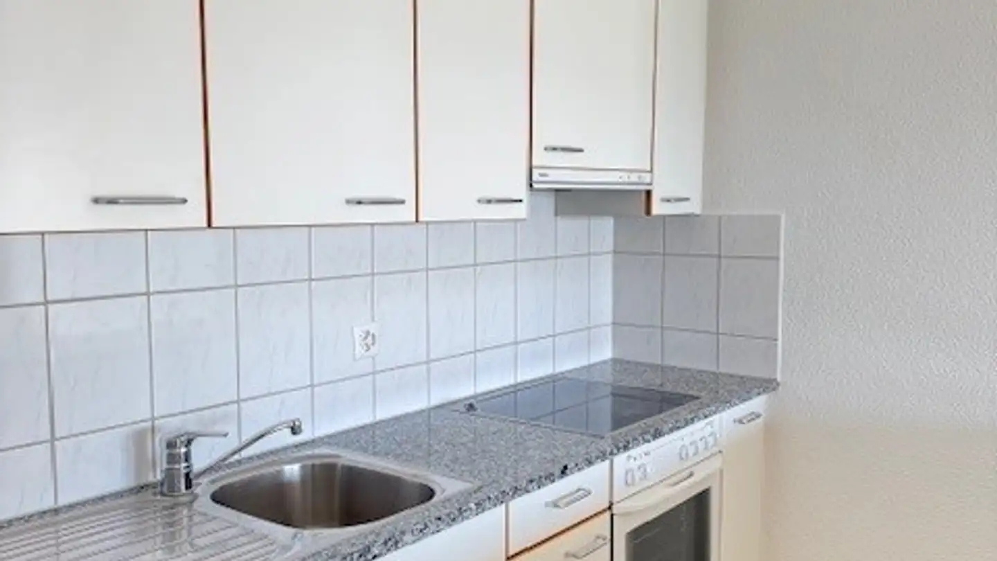 Attique à louer - Lorenweg 1, 8610 Uster - Photo 3