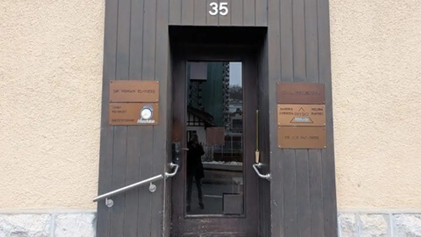 Gewerbe mieten - Rue Alexis-Marie-Piaget 35, 2400 Le Locle - Foto 3