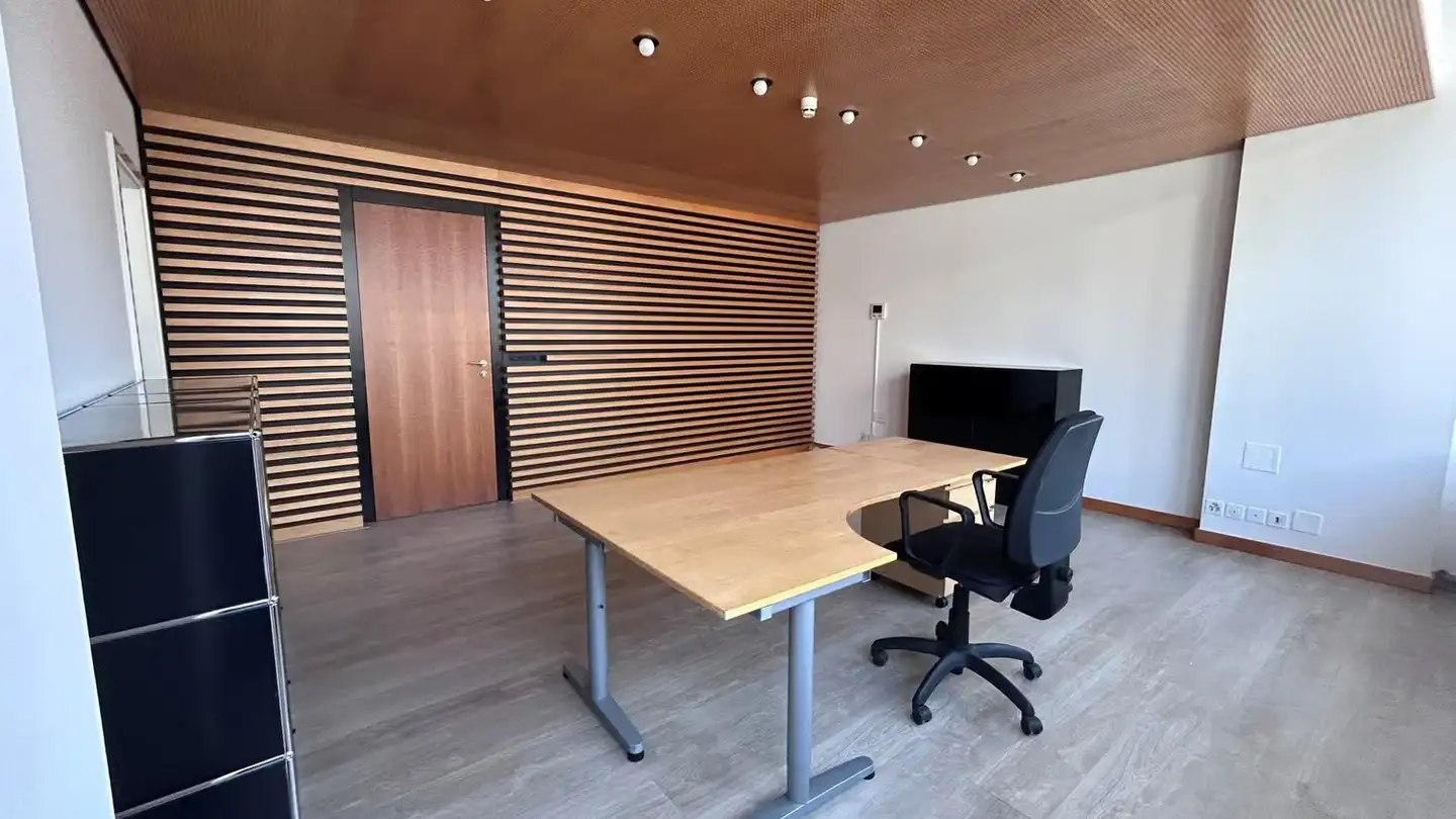 Office space for rent - Via Livio 5, 6830 Chiasso - Photo 3