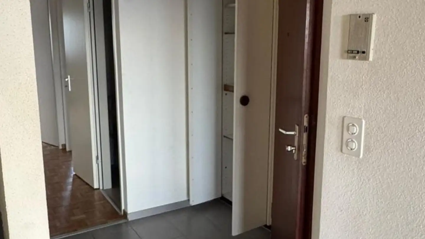 Wohnung mieten - Chemin Laurence 1, 1185 Mont-sur-Rolle - Foto 3