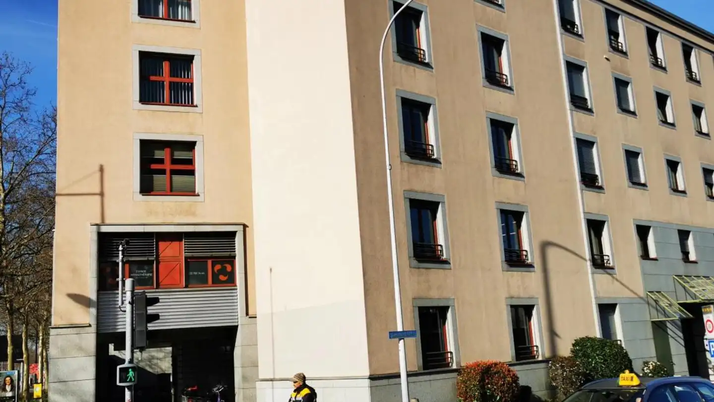 Outdoor parking space for rent - Route De Chancy 44, 1213 Petit-Lancy - Photo 3