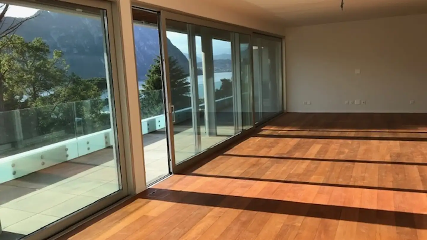 Appartement en terrasse à vendre - 6816 Bissone