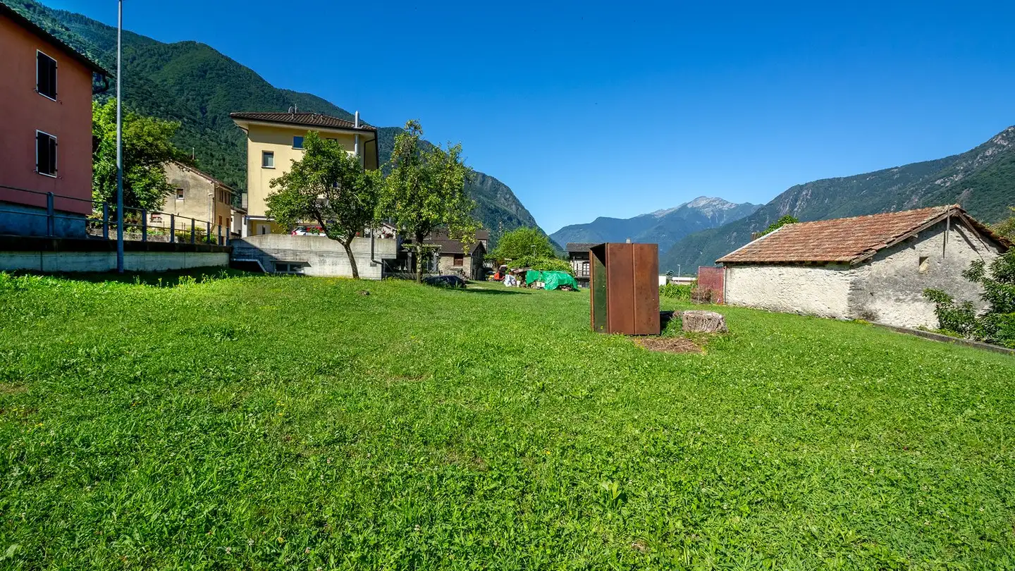 Terrain constructible à vendre - 6535 Roveredo GR - Photo 3