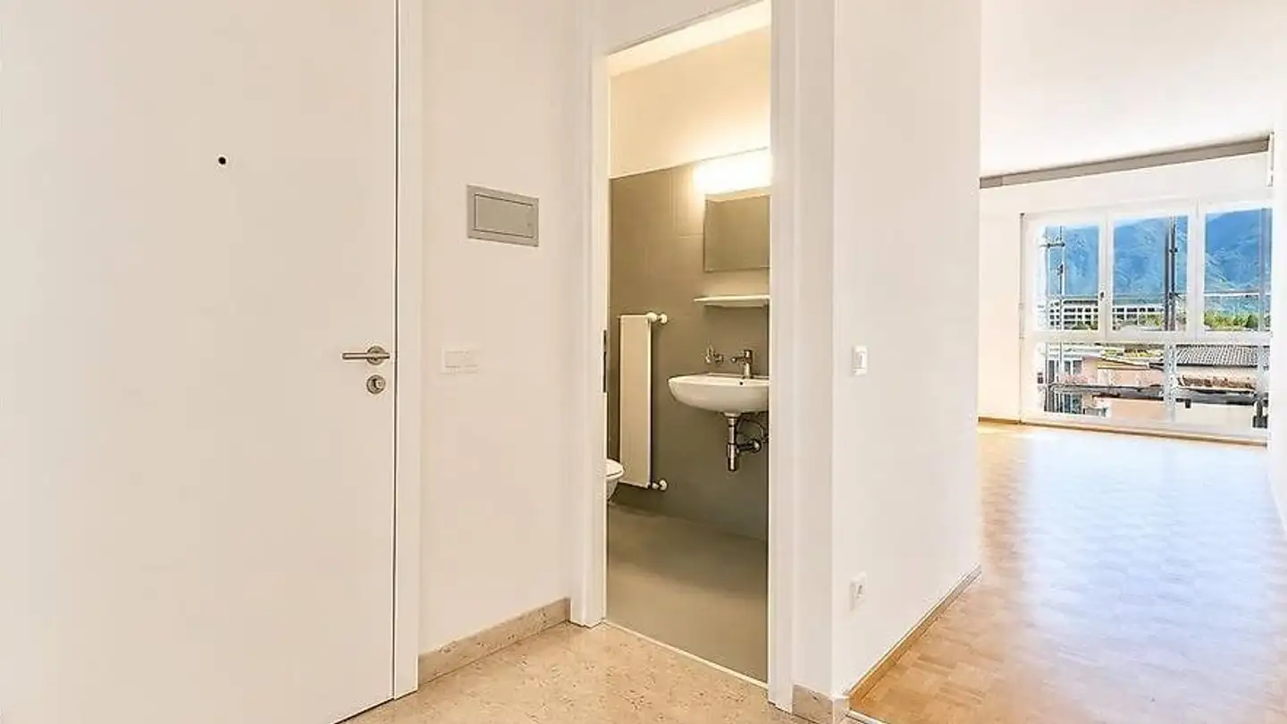 Dachgeschosswohnung mieten - Via Lucino 20, 6932 Breganzona - Foto 2