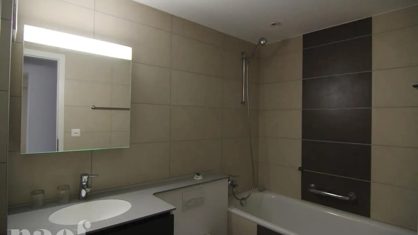 Appartement à louer - Rue Des Moulins 15, 2000 Neuchâtel - Photo 3