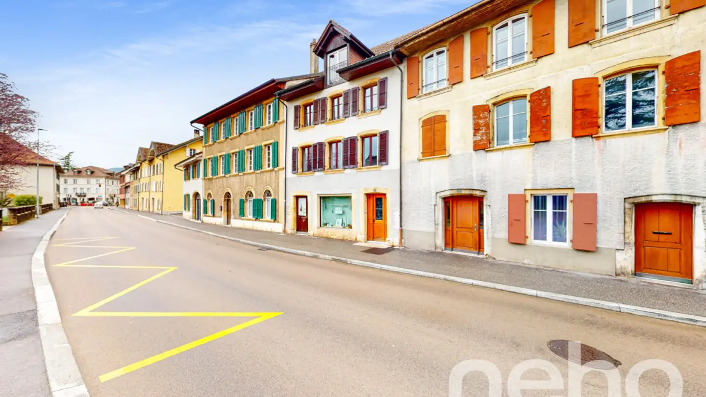 Mixed-use building for sale - 2525 Le Landeron - Photo 3