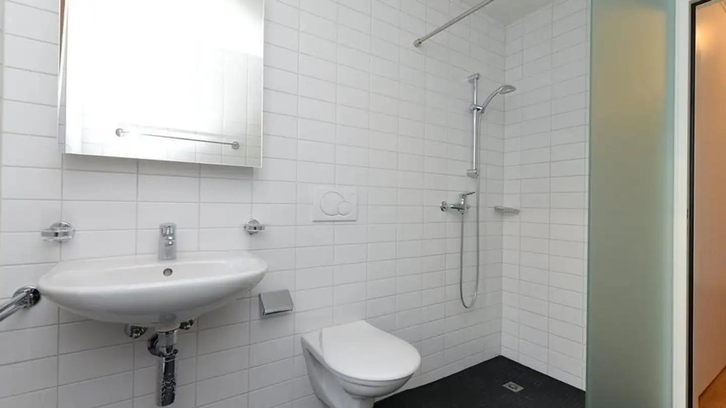 Wohnung mieten - Rue Alexander-Schöni / Alexander-Schöni-Strasse 48, 2503 Biel/Bienne - Foto 4