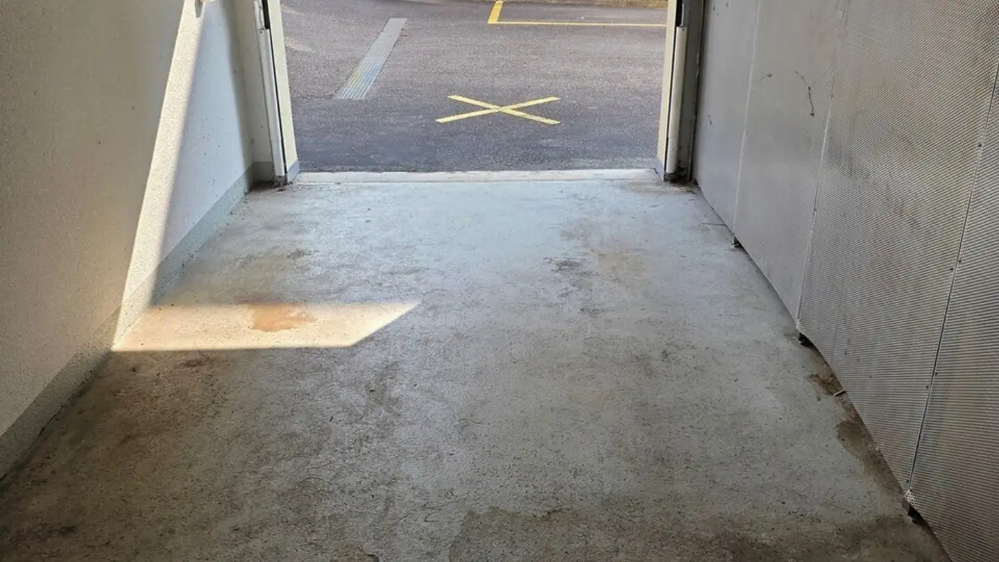 Single garage for rent - Steinenbachstrasse, 5015 Erlinsbach SO