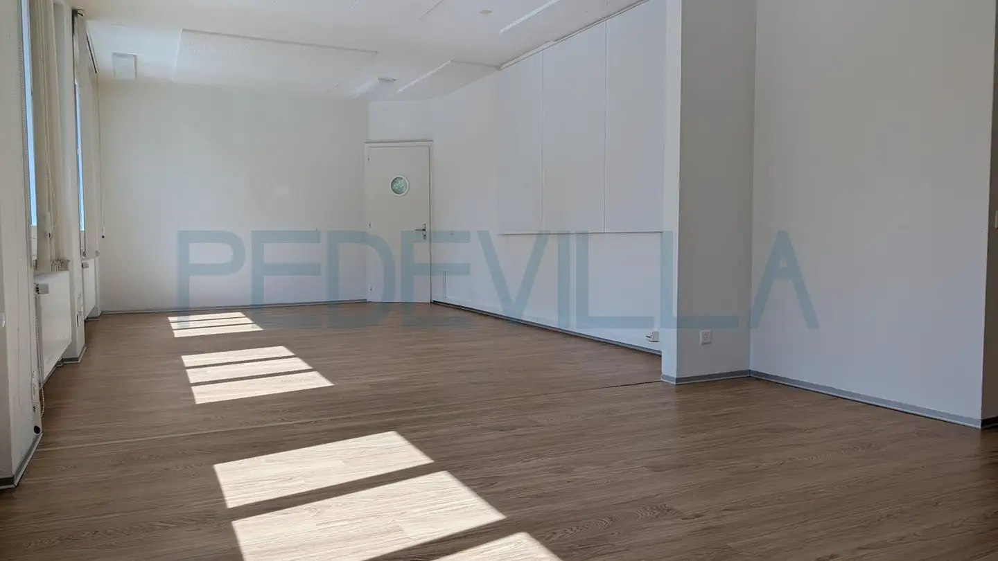 Bureau à louer - Rue De La Gurzelen / Gurzelenstrasse 31, 2502 Biel/Bienne - Photo 2