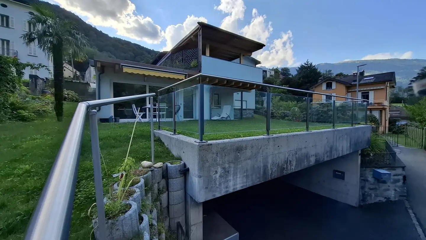 Einfamilienhaus mieten - 6716 Acquarossa