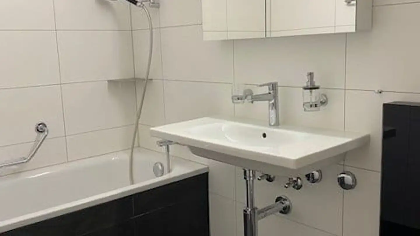 Apartment for rent - Hagwiesenstrasse 17, 3122 Kehrsatz - Photo 2