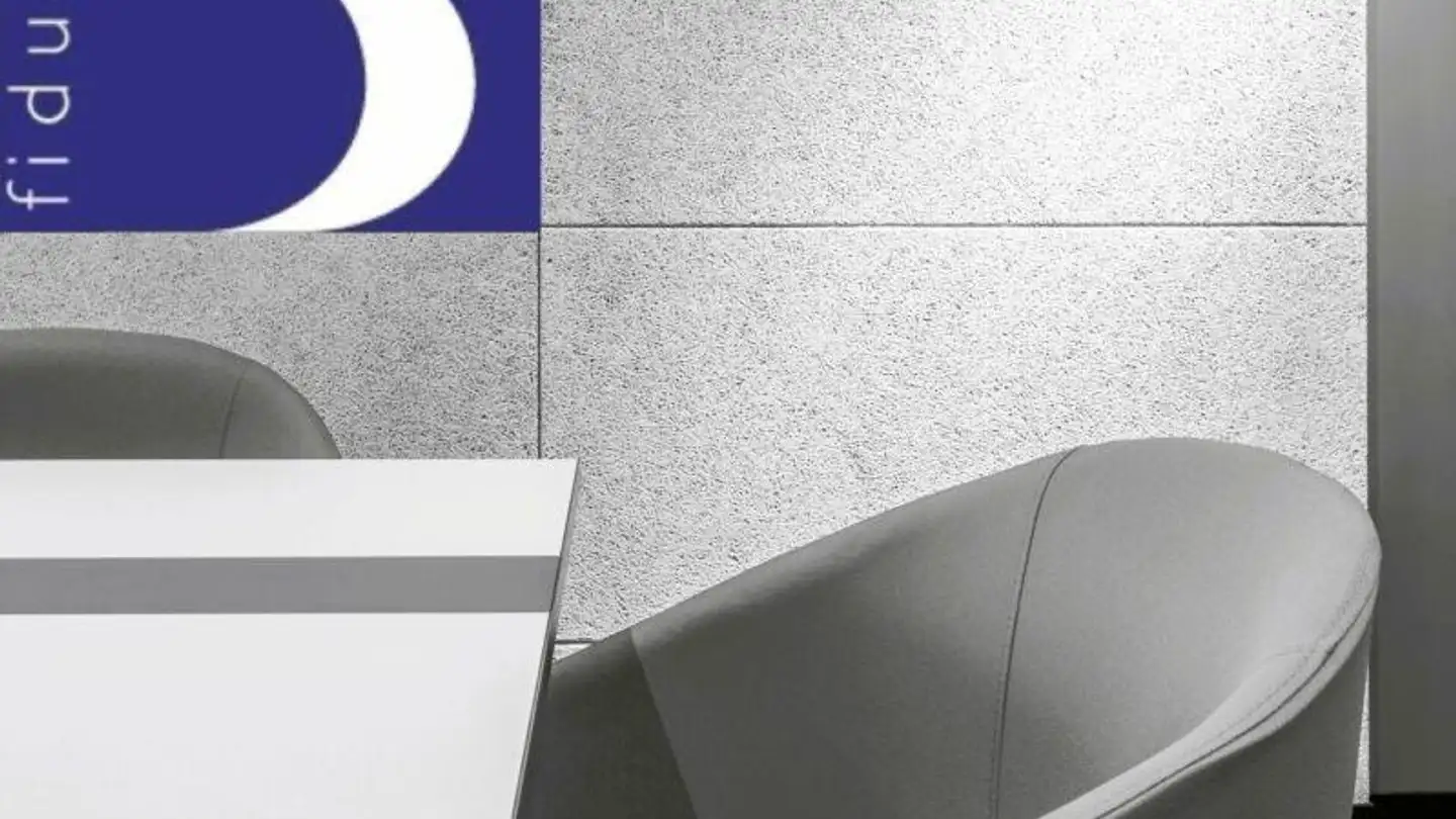Office space for rent - 6600 Locarno