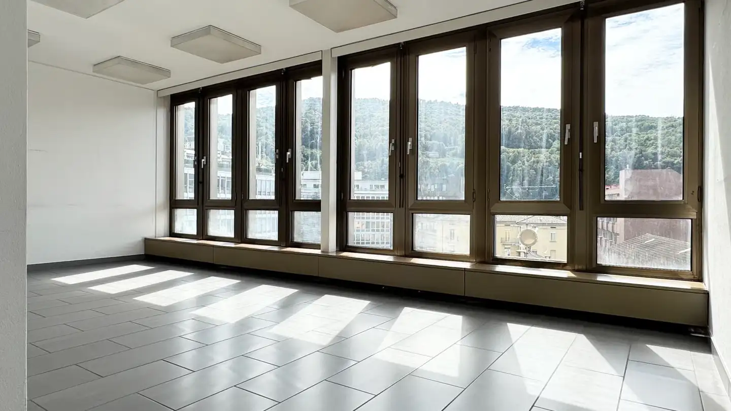 Office space for rent - Corso San Gottardo 34, 6830 Chiasso - Photo 2