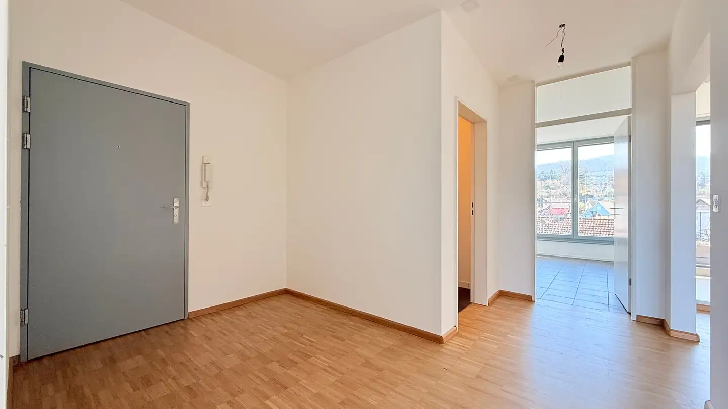 Dachgeschosswohnung mieten - In Der Schappe 15, 4144 Arlesheim - Foto 2