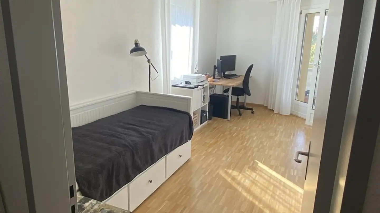 Chambre à louer - 8610 Uster