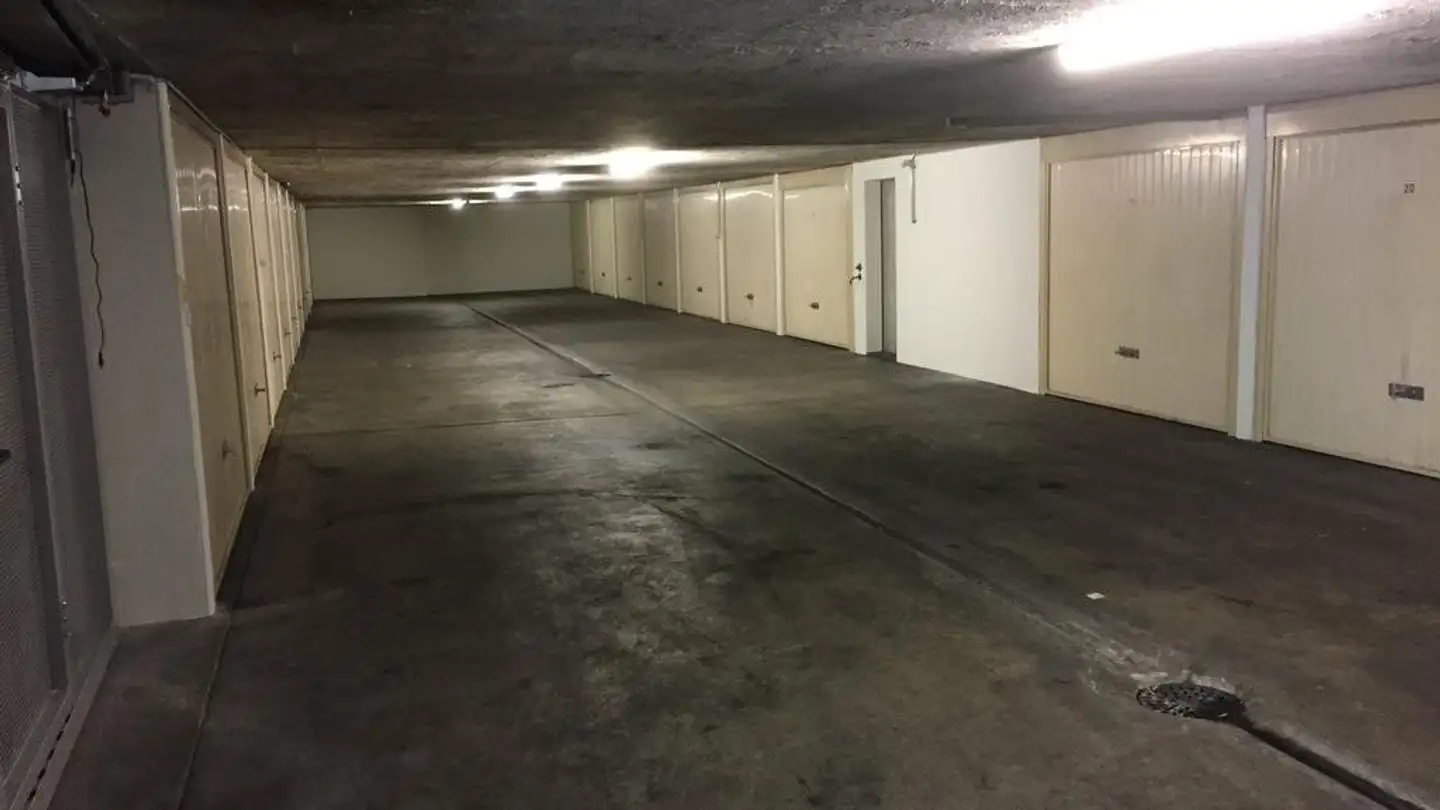Single garage for rent - Wülflingerstrasse 61, 8400 Winterthur - Photo 4