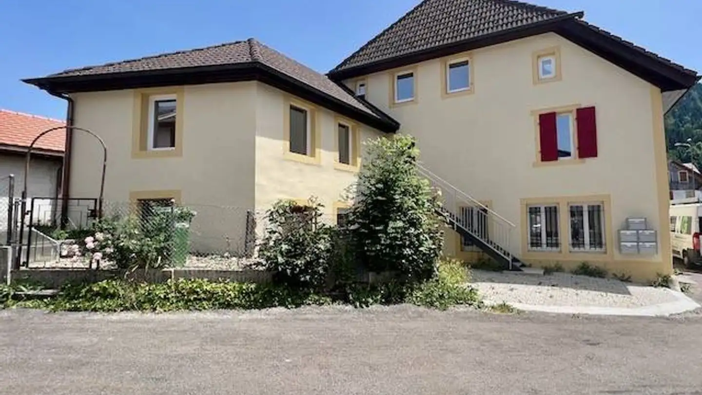 Immeuble résidentiel à vendre - Le Crêt-de-l'Eau 13, 2108 Couvet