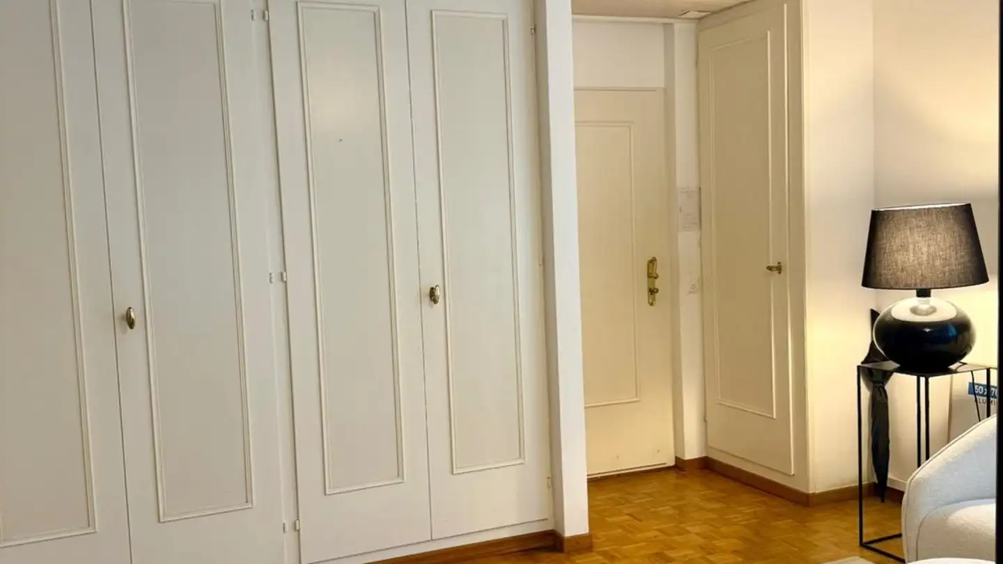 Apartment for rent - 1073 Savigny
