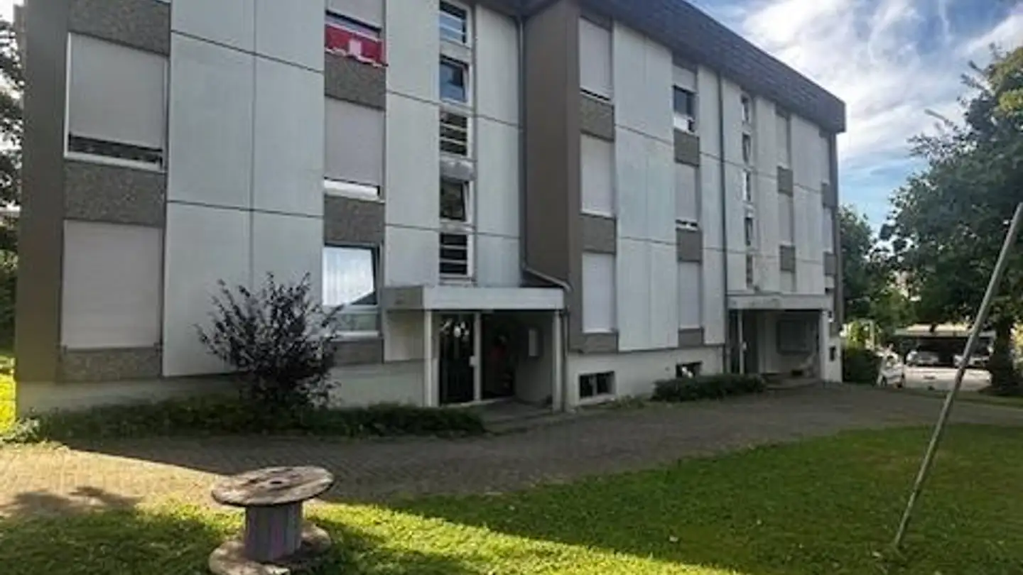 Parcheggio esterno in affitto - Bützenenweg, 4450 Sissach