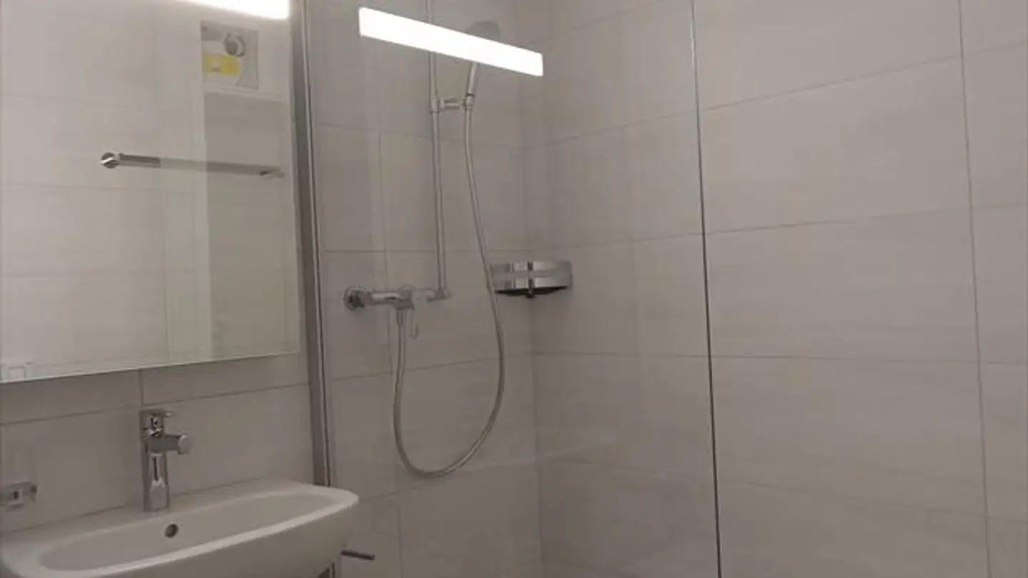 Apartment for rent - Rue Du Chasselas 19, 2000 Neuchâtel - Photo 3