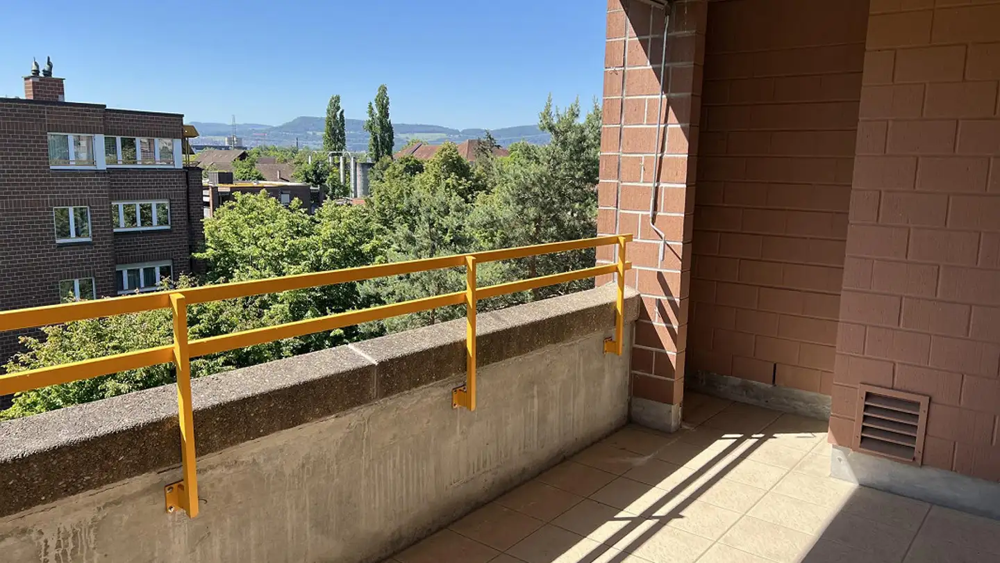 Wohnung mieten - Zollweidenstrasse 33, 4142 Münchenstein - Foto 2