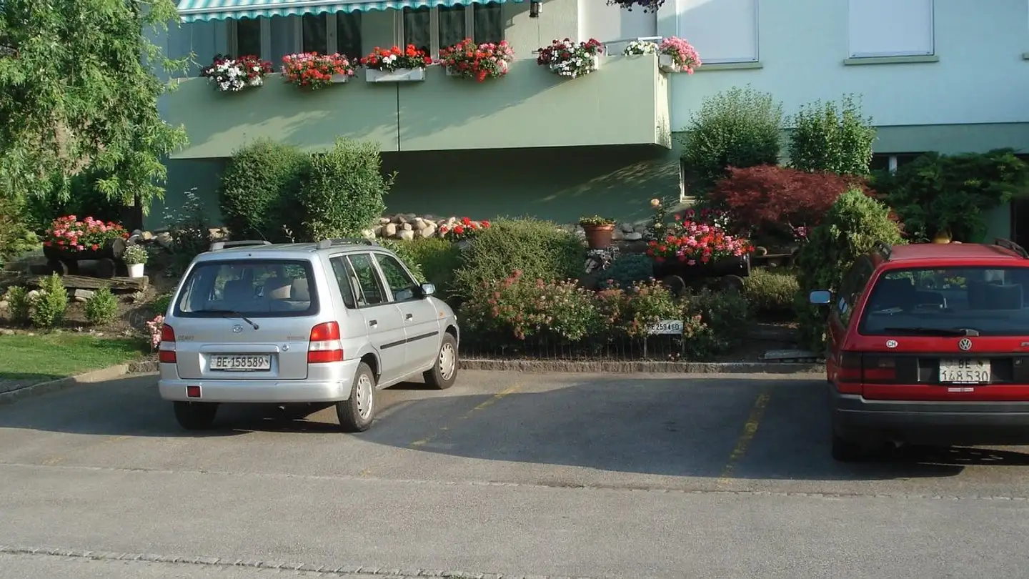 Outdoor parking space for rent - Lindenstrasse 17, 2552 Orpund