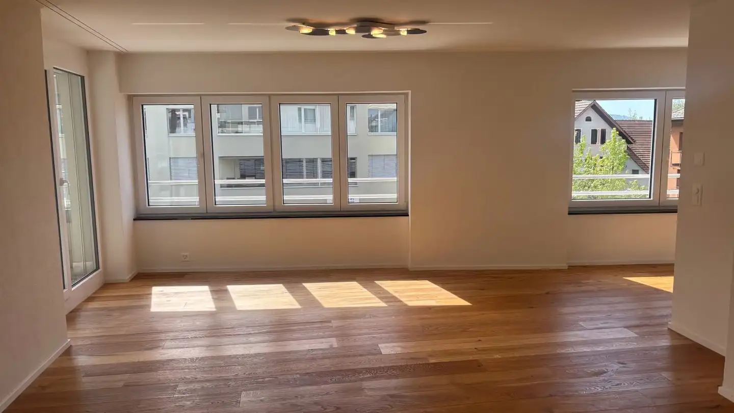 Appartement à louer - Bahnhofstrasse 12, 8854 Siebnen