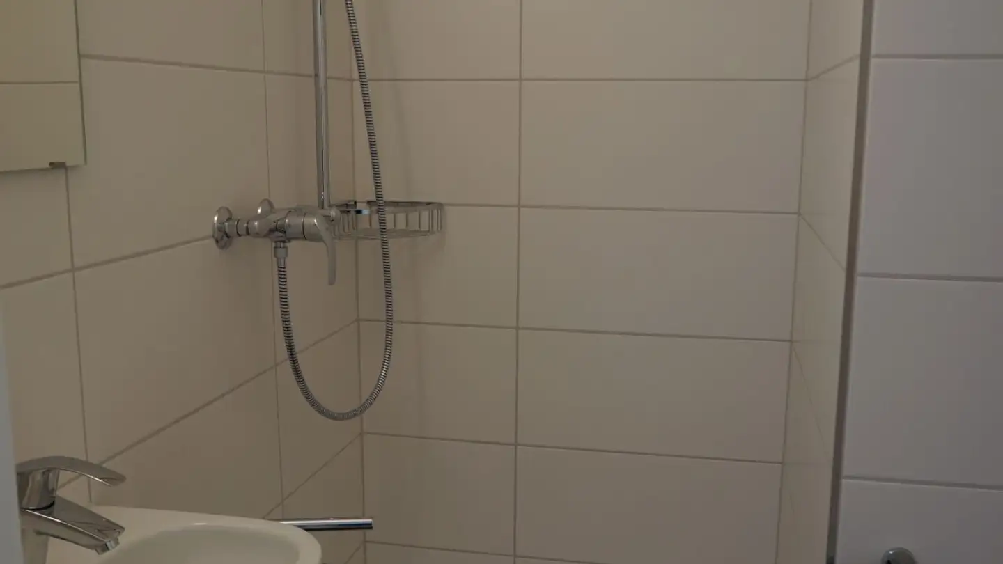 Wohnung mieten - Hauptstrasse 42, 2577 Finsterhennen - Foto 4