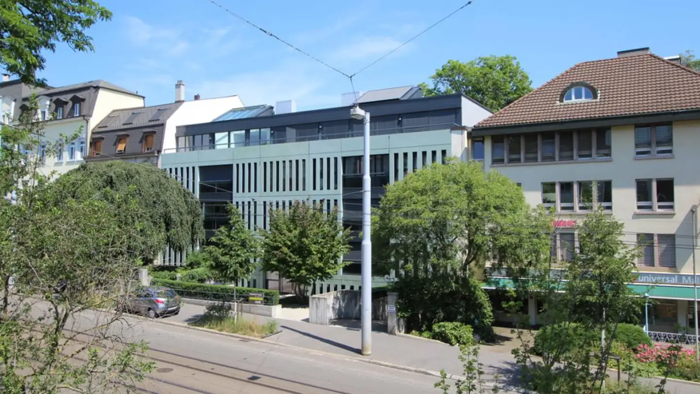 Place de parking extérieure à louer - 4051 Basel