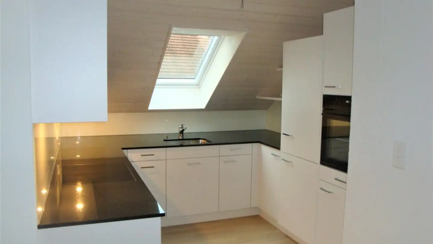 Attic flat for rent - Grundstrasse 11, 9502 Braunau - Photo 3