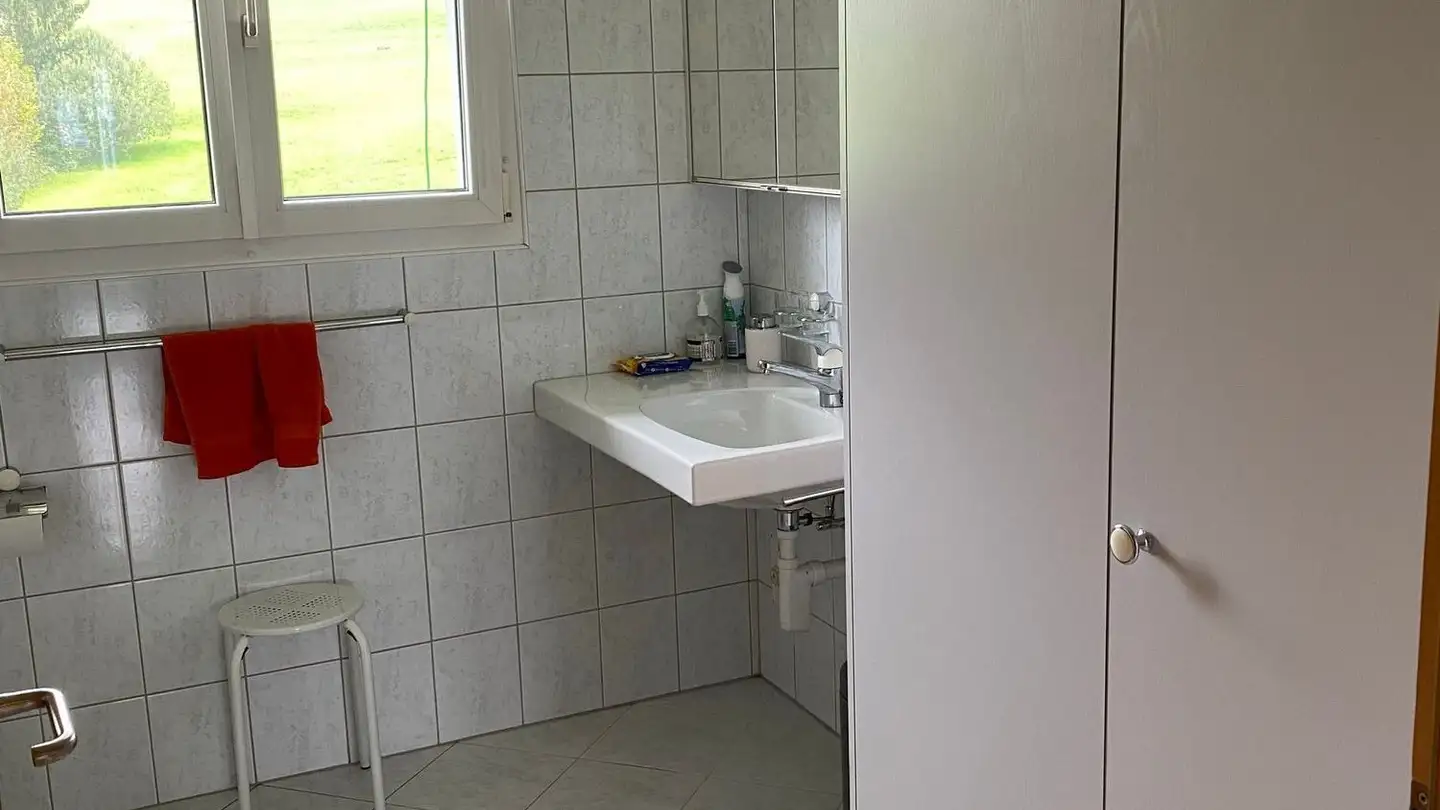 Appartamento in affitto - Ernetschwilerstrasse 20, 8737 Gommiswald - Photo 2