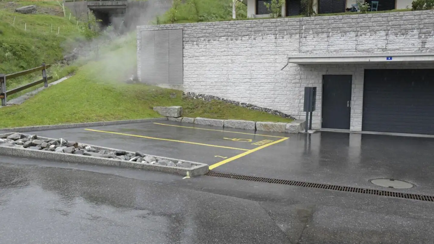 Parcheggio esterno in vendita - Bahnhofstrasse 9, 7247 Saas im Prättigau - Photo 4