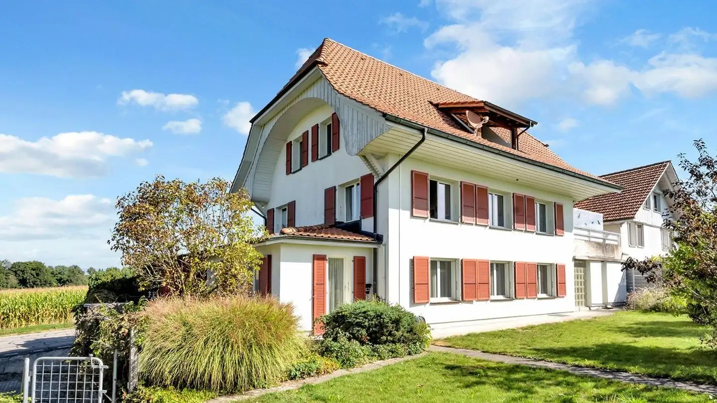 Mehrfamilienhaus kaufen - Alte Bernstrasse 24, 3205 Gümmenen