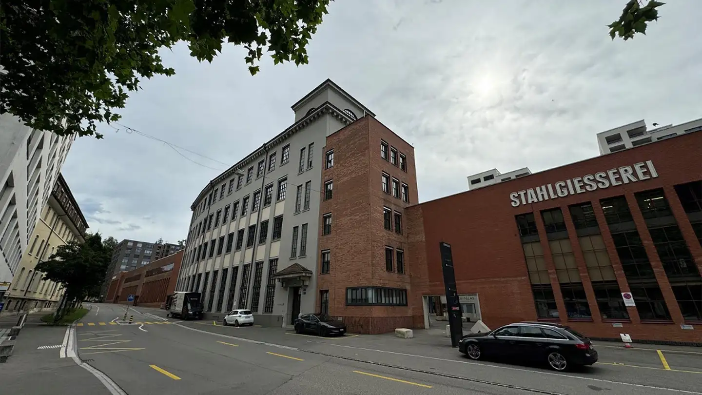 Commercial à louer - Mühlentalstrasse 86, 8200 Schaffhausen