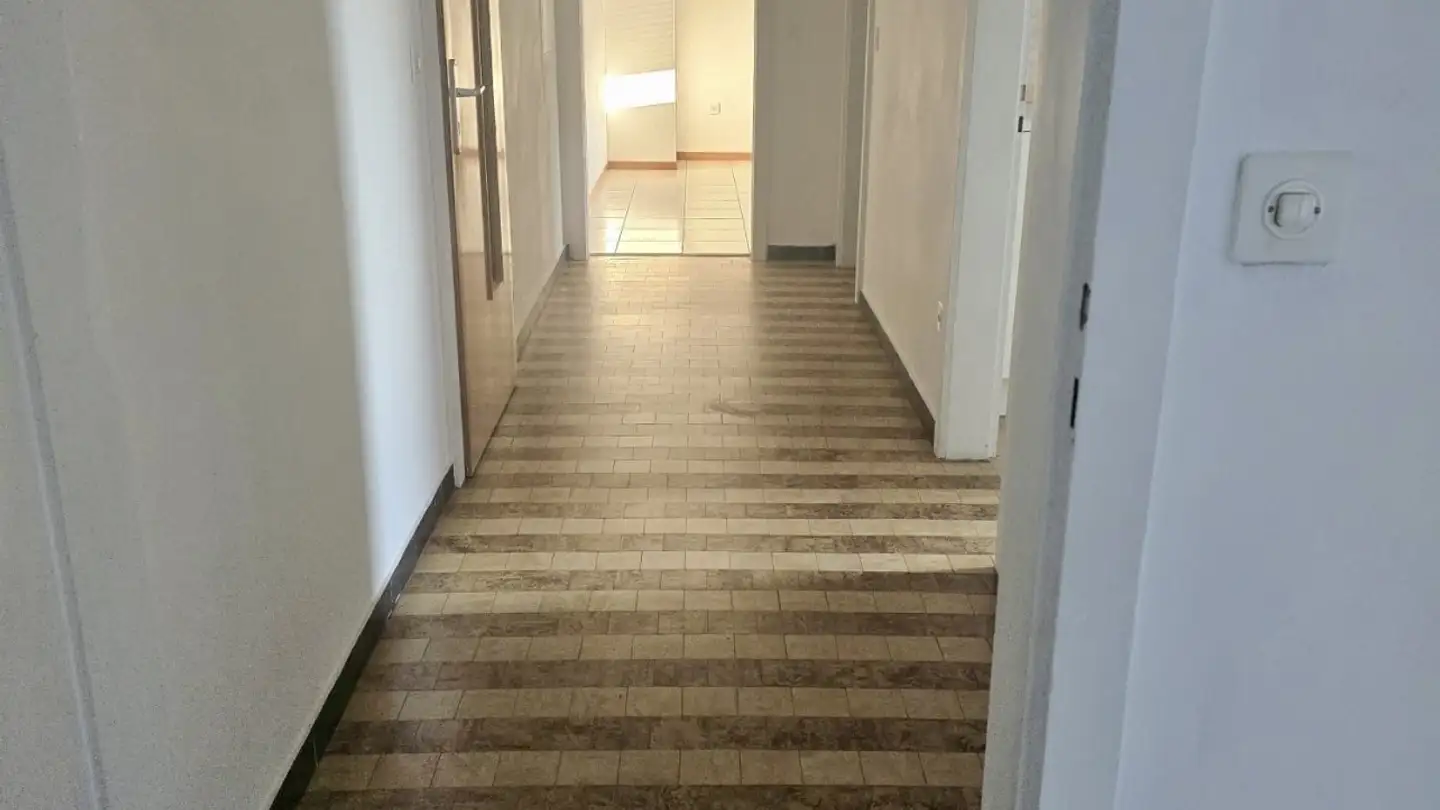 Appartamento in affitto - Via Ai Crotti 2, 6830 Chiasso - Foto 3