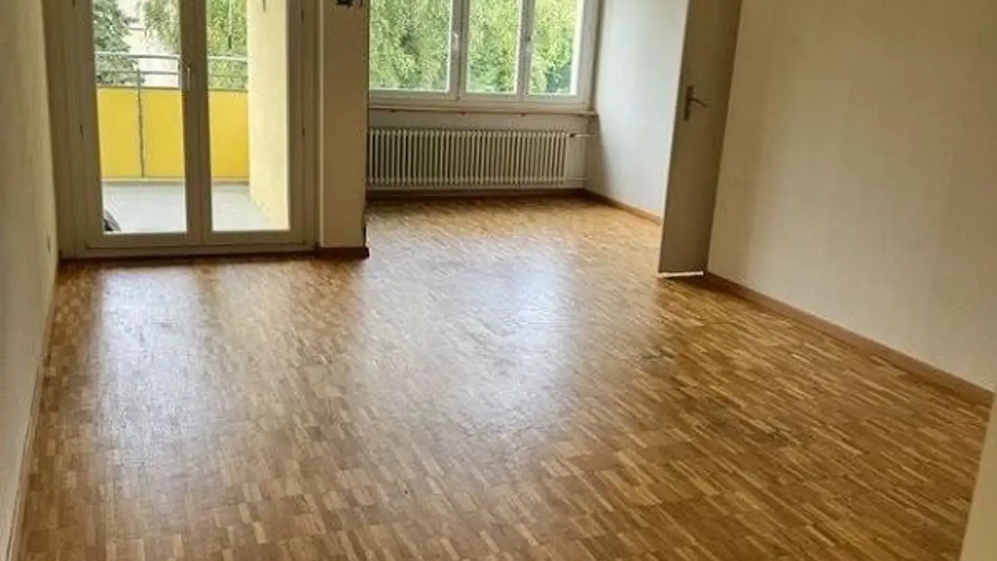 Apartment for rent - Adlibogenstrasse 33, 8155 Niederhasli - Photo 2