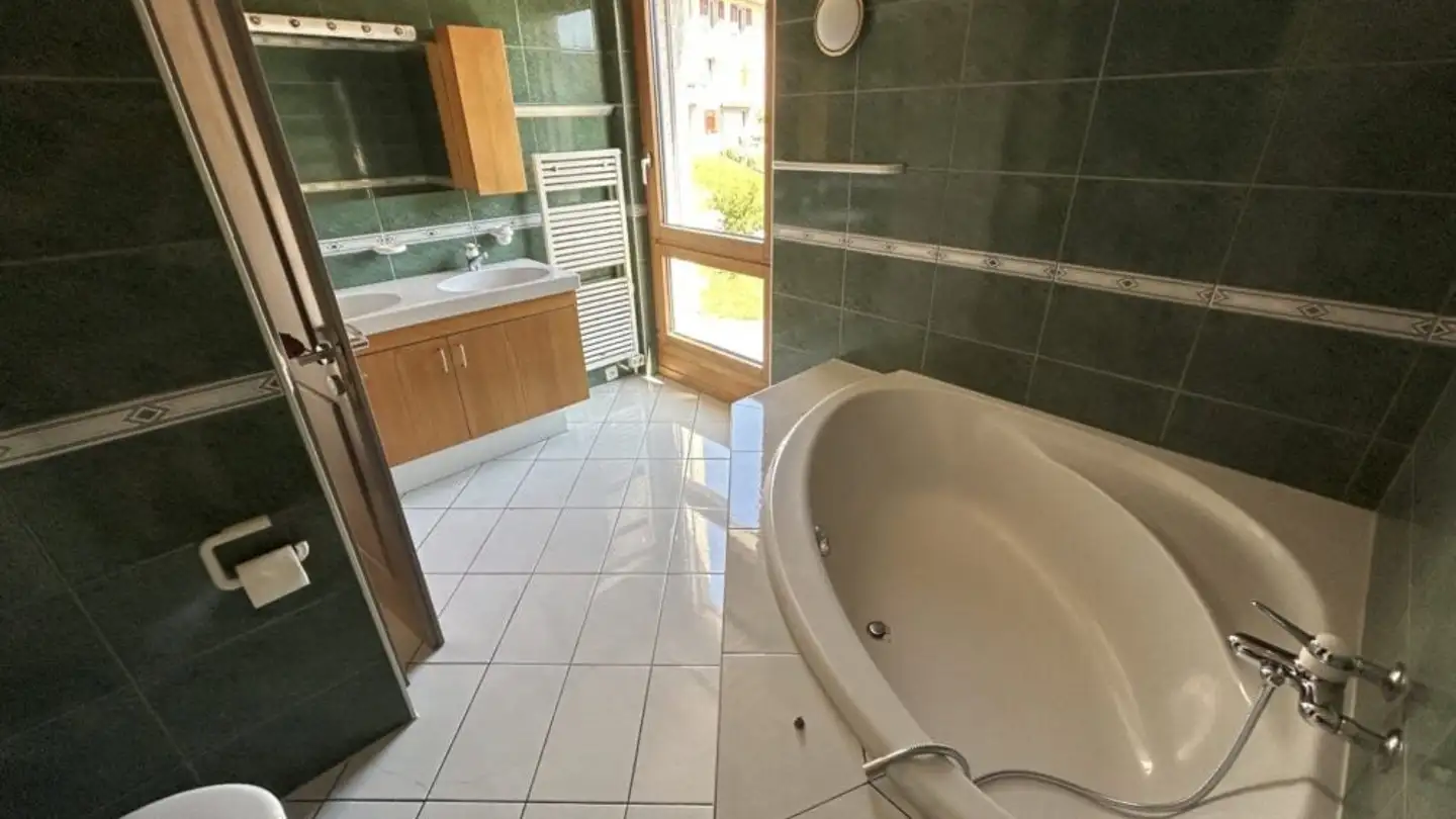 Apartment for rent - Rue Carlo Hemmerling 1, 1802 Corseaux - Photo 3