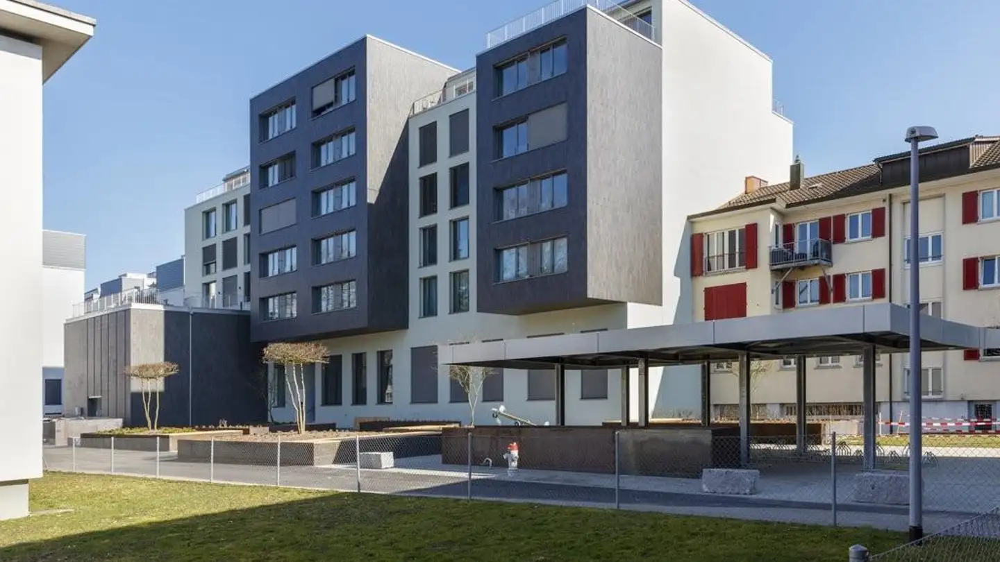 Commerciale in affitto - Schaffhauserstrasse 91, 8152 Glattbrugg