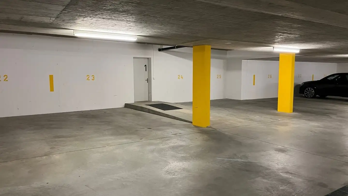 Place de parking souterraine à louer - Sonnhaldestrasse 1, 4922 Bützberg